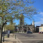 Charmante Maison Renovee Au Calme Avec Jardin Privatif, A 500m Des Plages Et Proche Commerces - Fr-1-306-1082