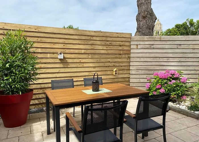 Dom wakacyjny Charmante Maison Renovee Au Calme Avec Jardin Privatif, A 500m Des Plages Et Proche Commerces - Fr-1-306-1082 Batz-sur-Mer