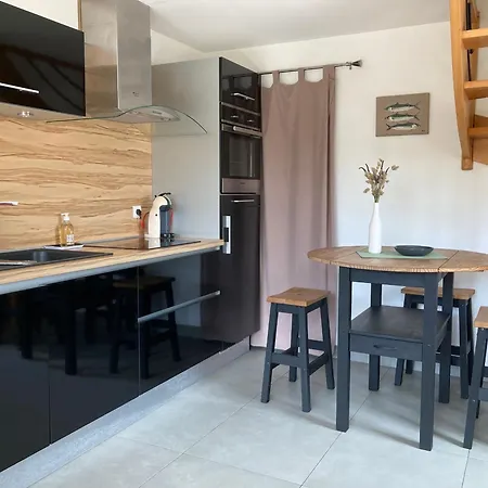 Charmante Maison Renovee Au Calme Avec Jardin Privatif, A 500m Des Plages Et Proche Commerces - Fr-1-306-1082 Batz-sur-Mer