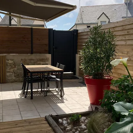Charmante Maison Renovee Au Calme Avec Jardin Privatif, A 500m Des Plages Et Proche Commerces - Fr-1-306-1082 Country house *