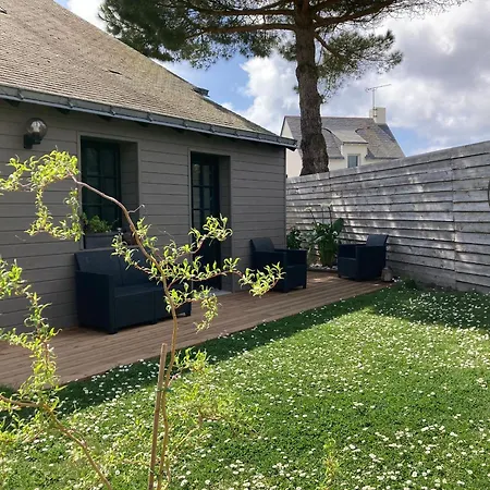 Charmante Maison Renovee Au Calme Avec Jardin Privatif, A 500m Des Plages Et Proche Commerces - Fr-1-306-1082 Batz-sur-Mer